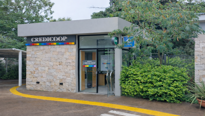 Comercial y Cajero